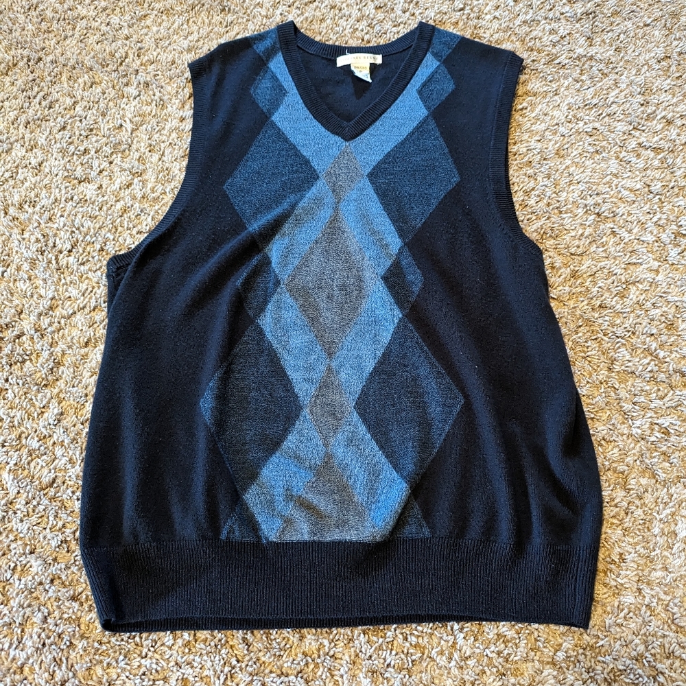 Men's Geoffrey Beene sweater vest